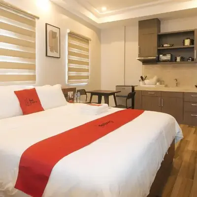 RedDoorz Plus @ Bez Tower and Residences San Juan