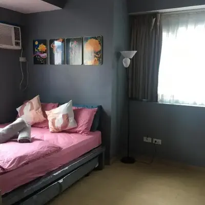 Simple & Cozy 1 Bedroom US Embassy