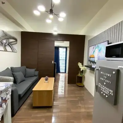 Air Residences with Fast Wifi