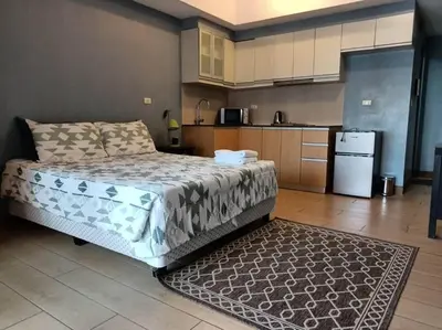 Gallery image of Mckinley BGC Suite in Manila