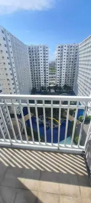 Gallery image of SHORE Residences C2 Tower with balcony in Manila