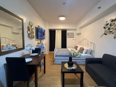 Gallery image of Condo in 8 ADRIATICO for Short-stay near UP Manila St Lukes & US Embassy in Manila