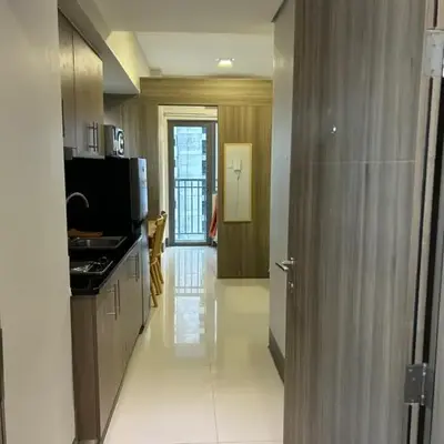Cairong Inn Condominium TV with Netflix FAME RESIDENCES