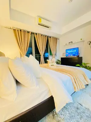 Gallery image of Azure Paris Hilton Staycation in Manila