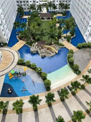 Gallery image of Da Residence-1BR in MOA w/ direct pool access in Manila