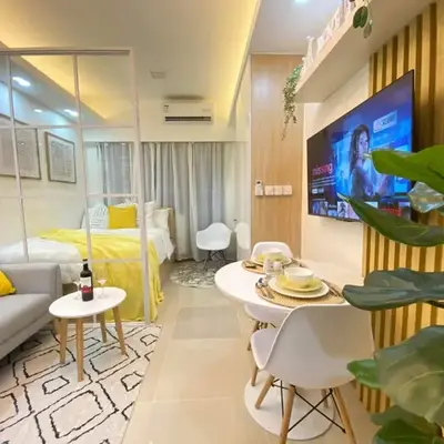 1BR w/ Balcony near Megamall: The Admiral‘s Lounge