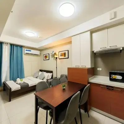 1BR Condotel Suite at Sunshine100 City Plaza #SS02