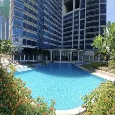 2BR at the FORT BGC near Malls