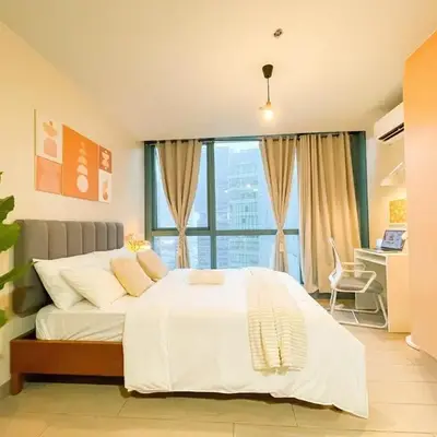 Prime BGC Condo: Uptown Mall & Hyatt #ournw21n