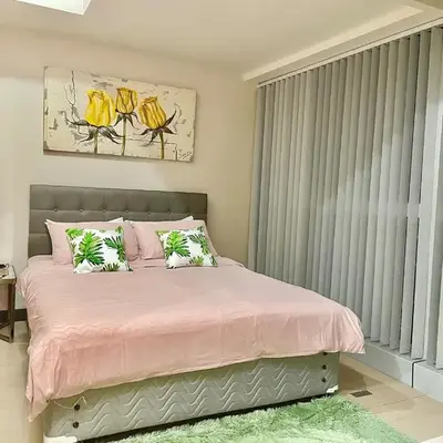 Prime BGC Condo Near Grand Hyatt #upt131q