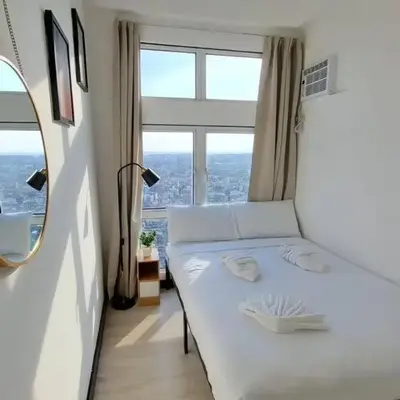 Cozy 1 BR San Lorenzo Place Netflix 4KM NAIA