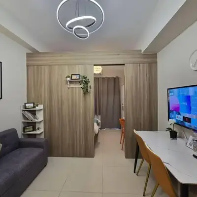 1BR Condotel with Balcony at FAME Residences #FM45