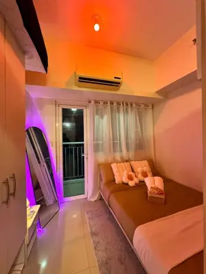 Gallery image of Cozy 1BR Netflix & Alexa w Balcony Free Pool in Manila
