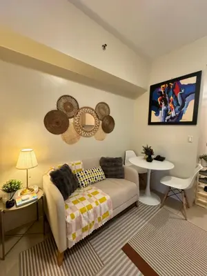 Gallery image of Cozy 1BR Netflix & Alexa w Balcony Free Pool in Manila