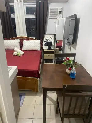 Gallery image of URBAN DECA Staycation in Manila