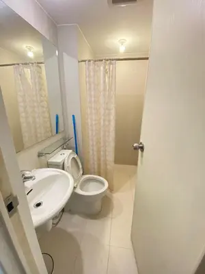 Gallery image of La Elyana - Azure Paranaque Staycation in Manila