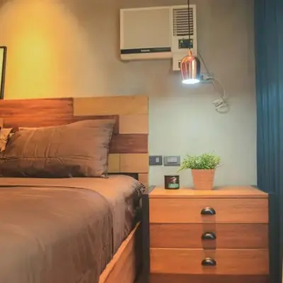 Stylish 1BR Near US Embassy & Luneta with Pool & Gym