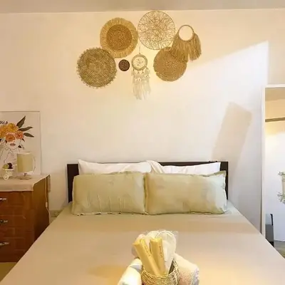 Amethyst Suites Azure