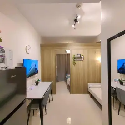 1BR Condotel with Balcony at FAME Residences #FM52