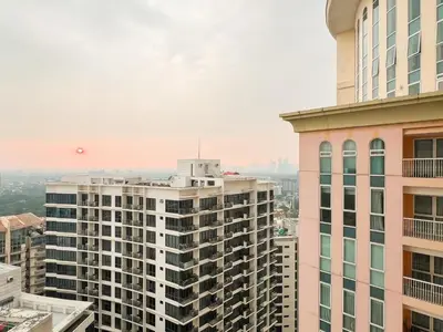 an aerial view of buildings in a city at Stylish Condo, Venice BGC, Pool, WiFi #vlrtc29e in Manila