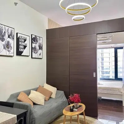 R7 Premier Suites - 1 bedroom in Air Residences