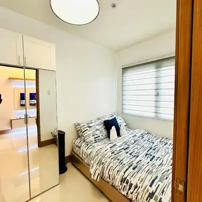 Urban Luxe Stay at Shore 3