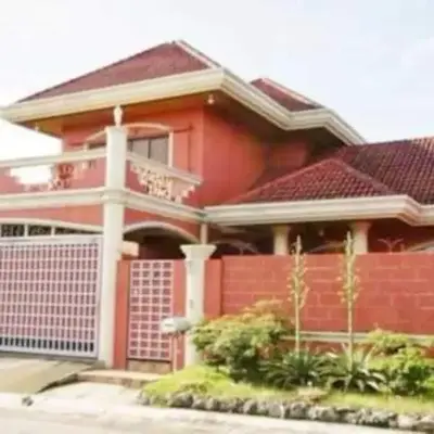 Tropical house
