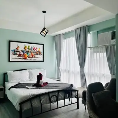 Enter Home McKinley with a View