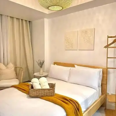 Azure Urban Resort Staycation By J&R