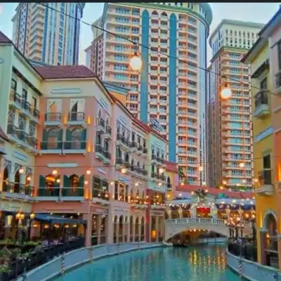Cozy Home at Venice Luxury BGC