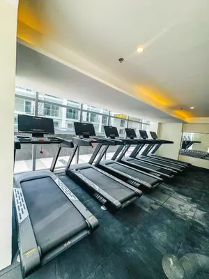 Gallery image of Spacious Elegant Apartment Hotel near City of Dreams, Airport, MOA, Okada, Ayala Malls, and Solaire Casino with free 5 pool access in Manila