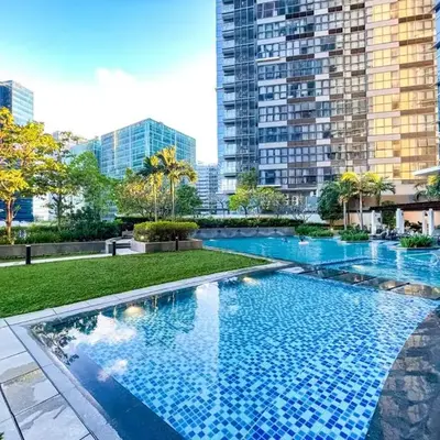 Luxury 2BR Penthouse Across Uptown BGC I Modern
