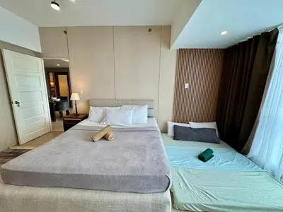 Gallery image of BGC One Uptown Premium 2BR Suite with Balcony near Supermarket, Malls and Restaurants in Manila