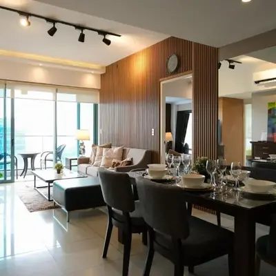 BGC One Uptown Premium 2BR Suite with Balcony near Supermarket