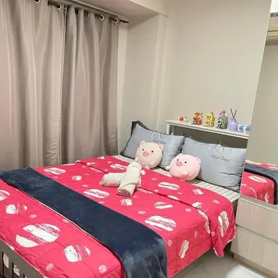 Monarch parksuites 1bedroom with free pool access