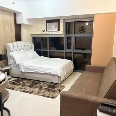 Cozy Studio near BGC Super Fast Wi-Fi