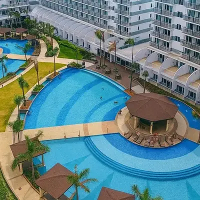 Very Spacious Condo at Mall of Asia
