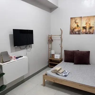 Prime Location Affordable Studio Condo in Legaspi village