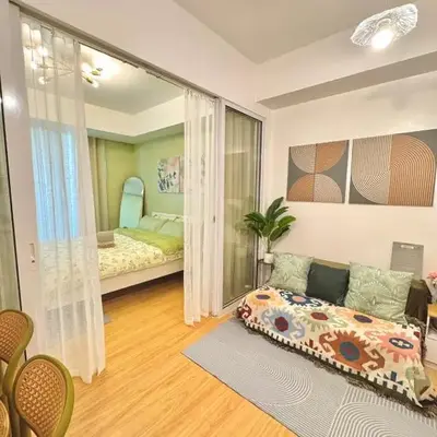 1BR with Pool View Near NAIA Long Stay Ready