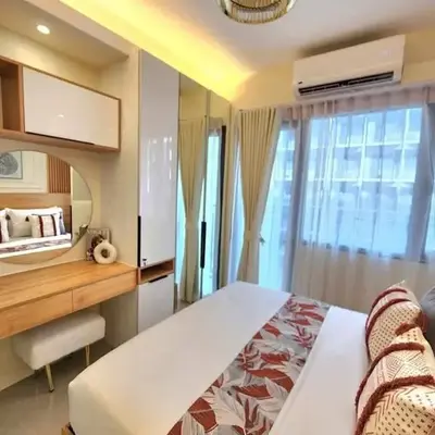Exquisite space