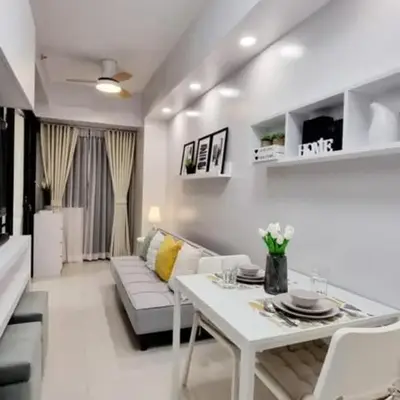 Stylish Modern Condo at Shore Residences MOA