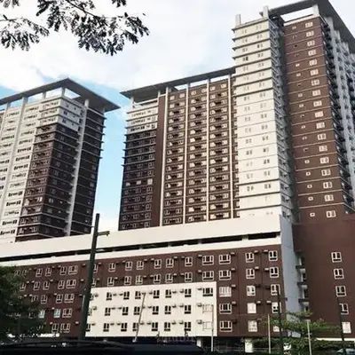 1BR-unit in central BGC