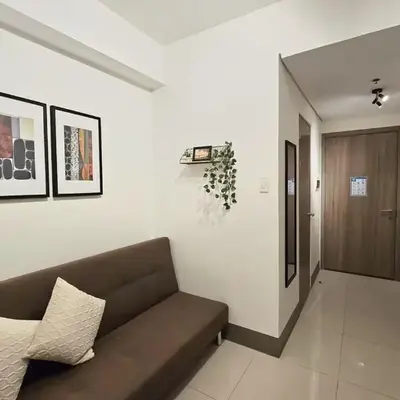 1BR Condotel with Balcony at FAME Residences #FM21-1