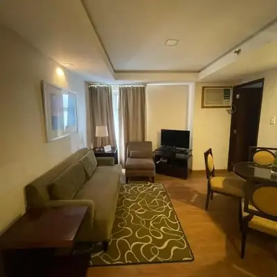 A Venue Residences 9133