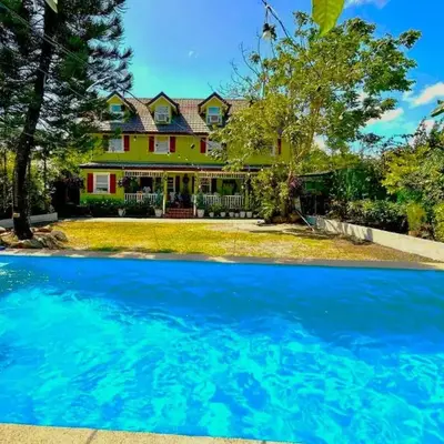 Madie's Place B&B with Private Pool in Santa Rosa near Enchanted Kingdom