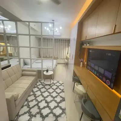 Field residences Building 9