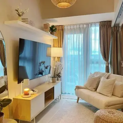 Cozy & Stylist Unit in BGC