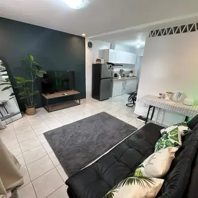 Cozy Hideout-Free Parking