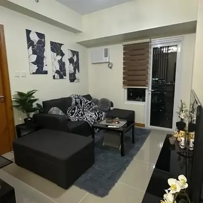 Classy BGC Condo City View Pool Gym Sauna