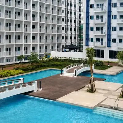 1 BR Makati JAZZ Condo WIFI Netflix Pool Balcony